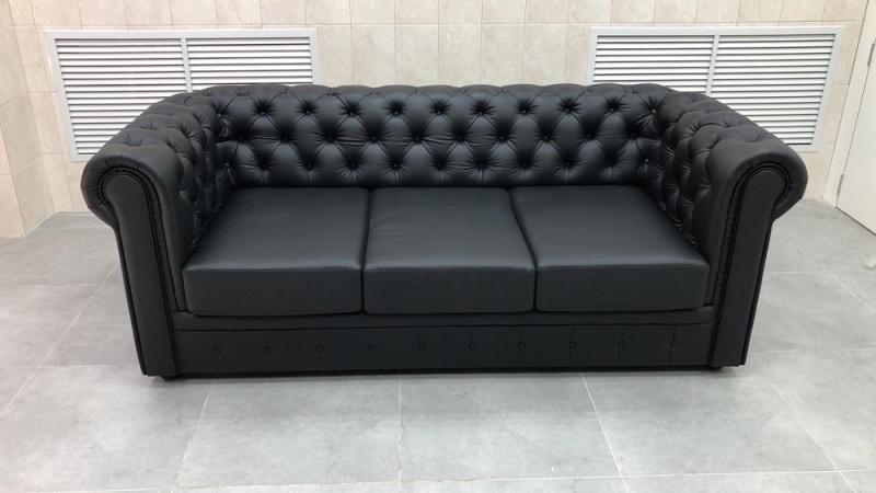 Честерфилд (Честер) 3-х местный Черный натуральная кожа, Кожаный диван